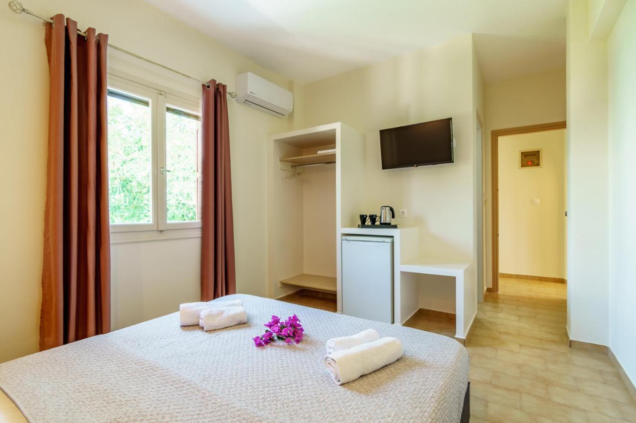 Irini Studios Skyros Exterior foto